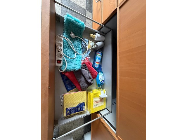 Inhoud keuken - afbeelding 13 van  18