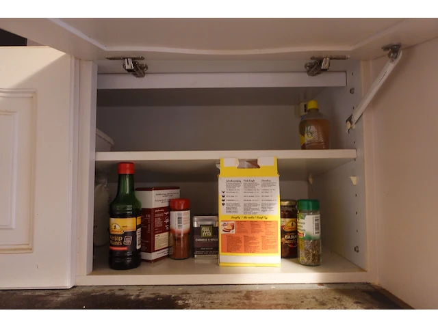 Inhoud keuken - afbeelding 6 van  22