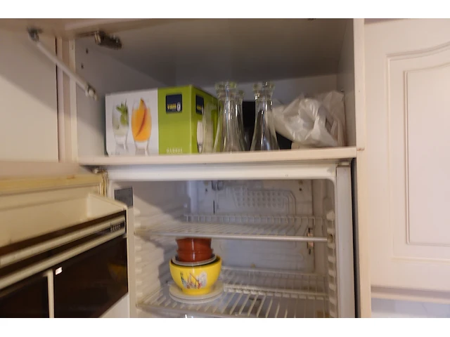 Inhoud keuken - afbeelding 16 van  22