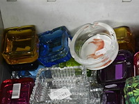 Inhoud kist div asbakken - afbeelding 4 van  5