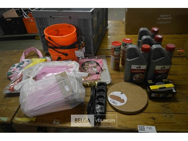 Inhoud kist div. - afbeelding 1 van  5