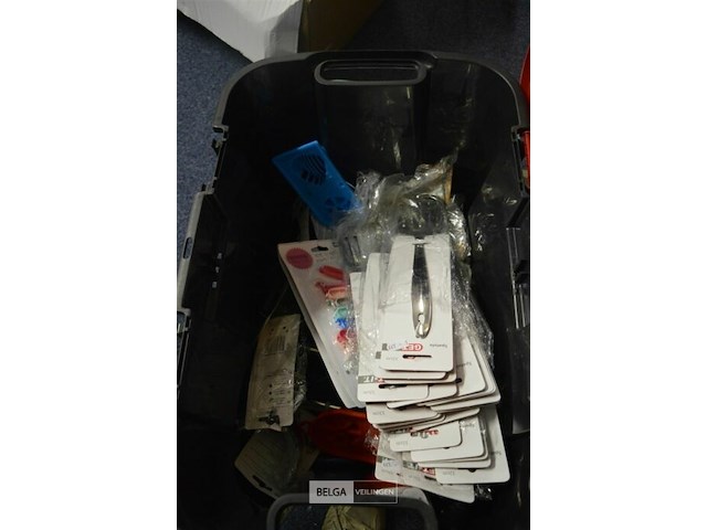 Inhoud kist partij div keukenmaterialen - afbeelding 7 van  7