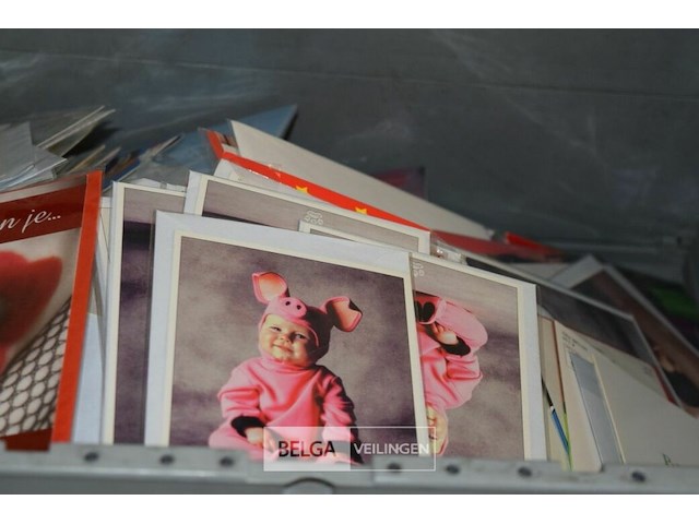 Inhoud korf partij div. wenskaarten - afbeelding 2 van  6