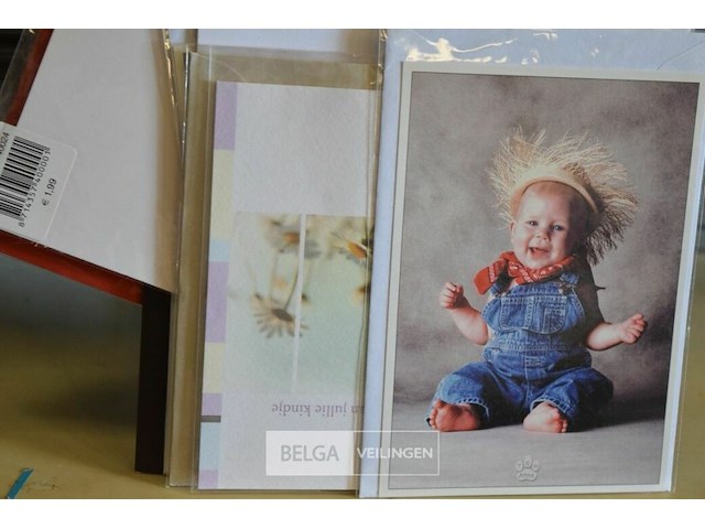 Inhoud korf partij div. wenskaarten - afbeelding 6 van  6