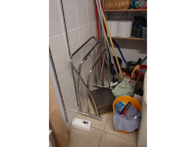Inhoud kuiskamer - afbeelding 4 van  10