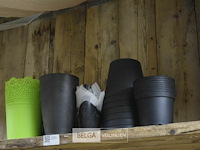 Inhoud legger div bloempotten - afbeelding 3 van  5