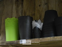 Inhoud legger div bloempotten - afbeelding 5 van  5