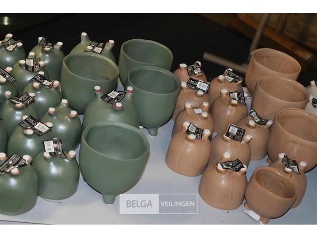 Inhoud legger div decoratie bloempotjes - afbeelding 3 van  4