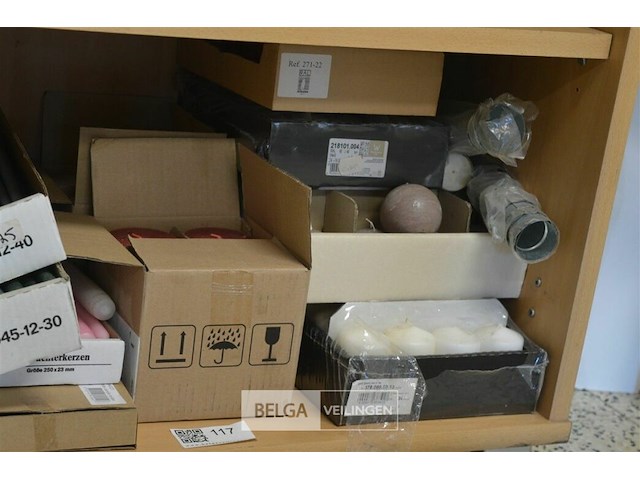 Inhoud legger div kaarsen - afbeelding 5 van  6