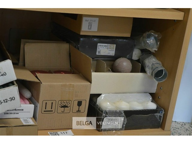 Inhoud legger div kaarsen - afbeelding 6 van  6