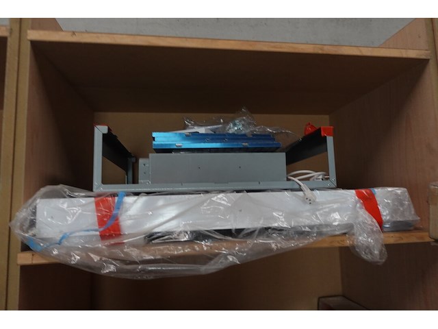 Inhoud magazijn - afbeelding 14 van  26