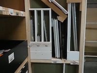 Inhoud magazijn - afbeelding 17 van  26