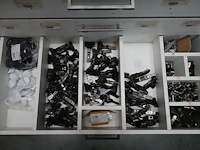 Inhoud magazijn - afbeelding 19 van  26