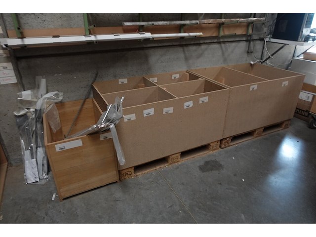 Inhoud magazijn - afbeelding 23 van  26