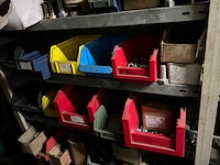 Inhoud magazijn - afbeelding 2 van  96