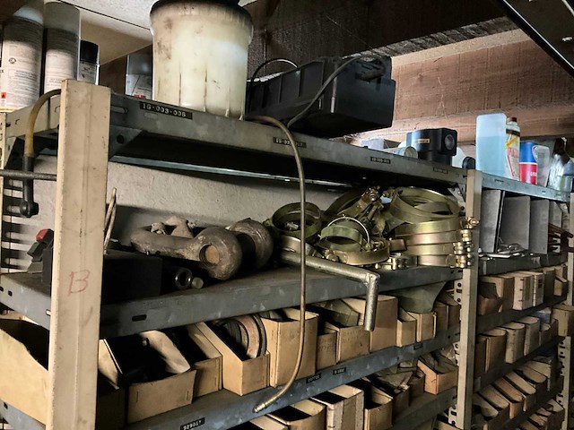 Inhoud magazijn - afbeelding 7 van  96