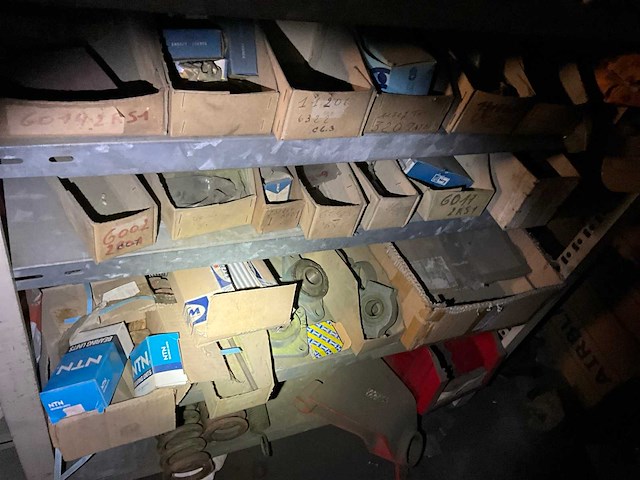 Inhoud magazijn - afbeelding 20 van  96