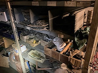 Inhoud magazijn - afbeelding 26 van  96