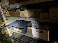 Inhoud magazijn - afbeelding 30 van  96