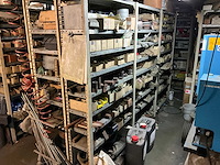 Inhoud magazijn - afbeelding 38 van  96