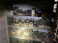 Inhoud magazijn - afbeelding 60 van  96