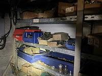 Inhoud magazijn - afbeelding 75 van  96