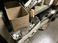 Inhoud magazijn - afbeelding 84 van  96