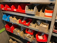 Inhoud magazijn - afbeelding 2 van  25