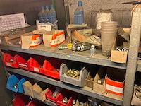 Inhoud magazijn - afbeelding 3 van  25