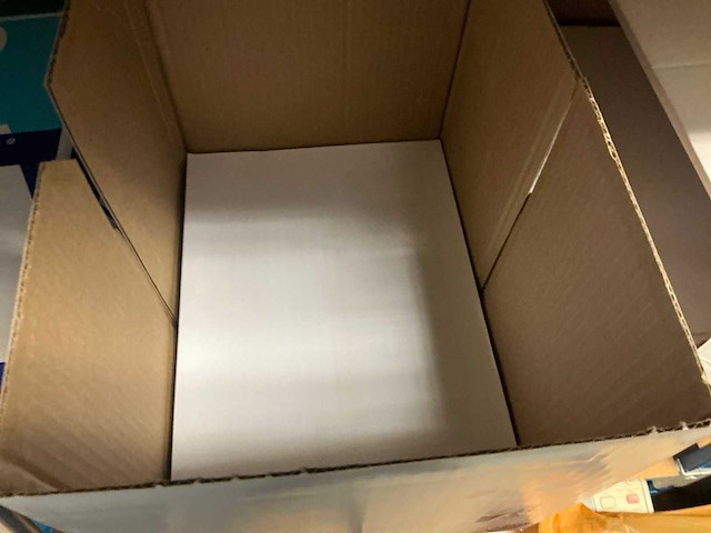 Inhoud magazijnrek - afbeelding 18 van  31