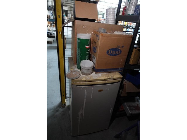 Inhoud magazijntje - afbeelding 8 van  16