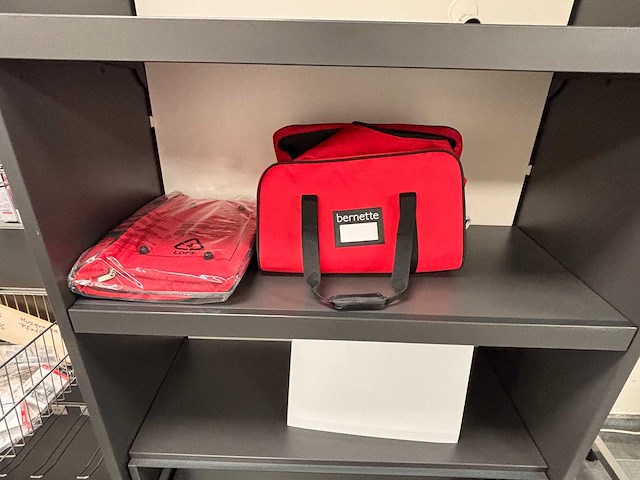 Inhoud naai- en breiwinkel de zipper - afbeelding 26 van  82