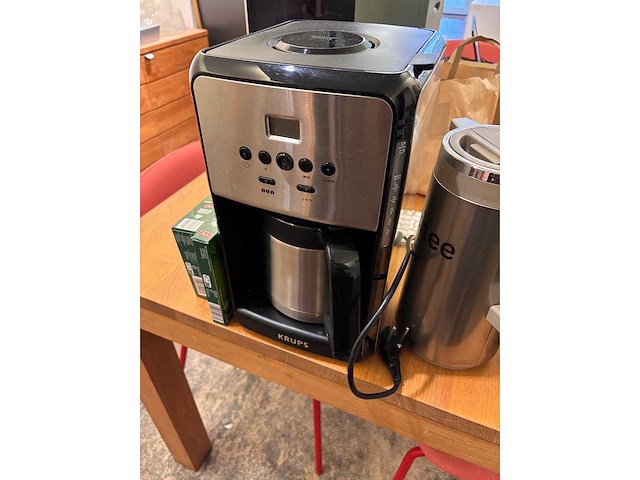 Inhoud naai- en breiwinkel de zipper - afbeelding 18 van  82