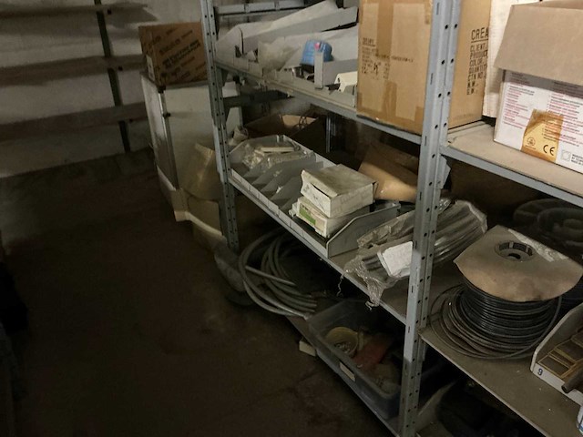 Inhoud onderhoud magazijn 1ste verdiep - afbeelding 25 van  30
