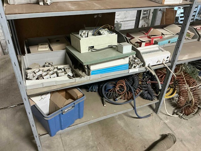 Inhoud onderhoud magazijn 1ste verdiep - afbeelding 4 van  30