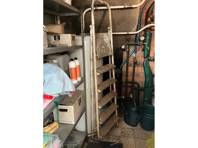 Inhoud onderhoudsruimte - afbeelding 5 van  7