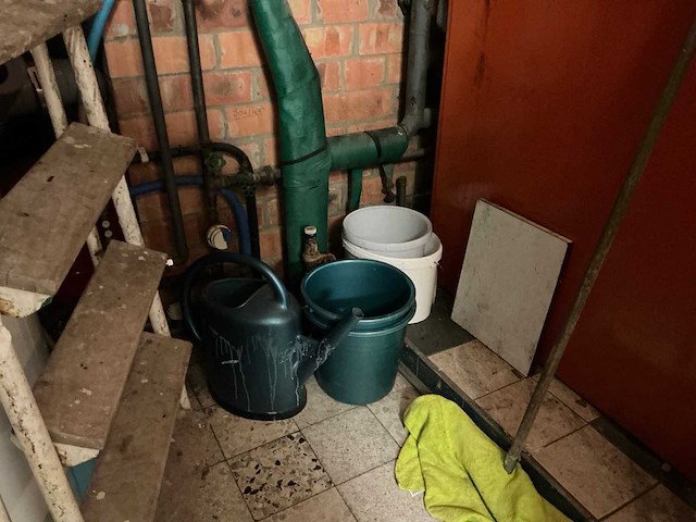 Inhoud onderhoudsruimte - afbeelding 6 van  7