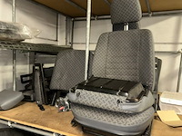 Inhoud op platform boven keuken - afbeelding 2 van  7