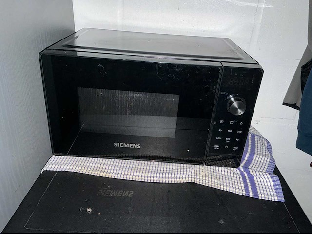 Inhoud opbergruimte - afbeelding 3 van  13