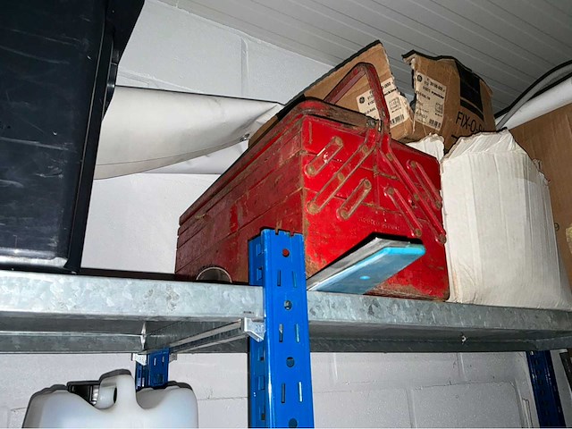 Inhoud opbergruimte - afbeelding 10 van  13