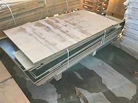 Inhoud opslagtent buiten - afbeelding 7 van  9