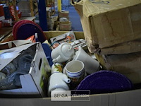 Inhoud pallet div service bordjes - afbeelding 1 van  8