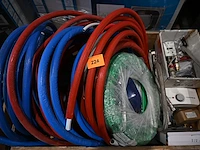 Inhoud pallet diverse werkmateriaal - afbeelding 2 van  6