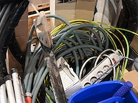 Inhoud pallet diverse werkmateriaal - afbeelding 4 van  5