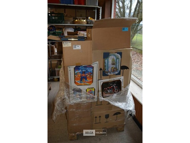 Inhoud pallet partij div fotokaders - afbeelding 1 van  5