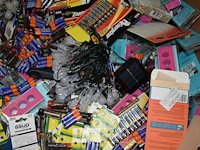 Inhoud pallet partij div goederen - afbeelding 3 van  7