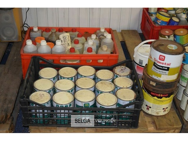 Inhoud pallet partij div soorten verf - afbeelding 1 van  5