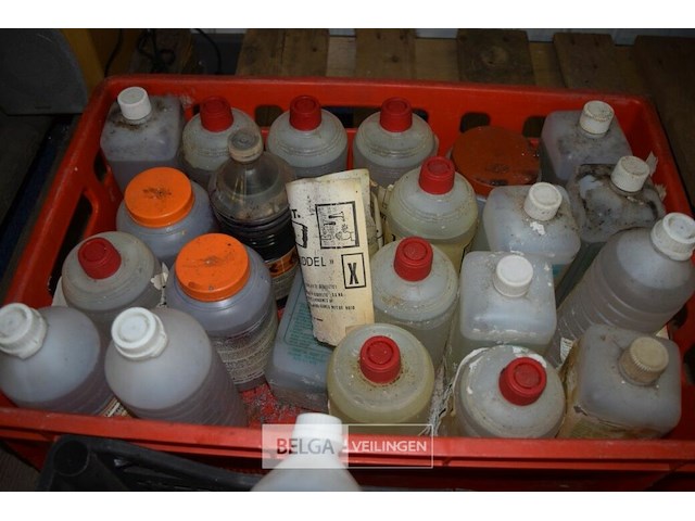 Inhoud pallet partij div soorten verf - afbeelding 5 van  5