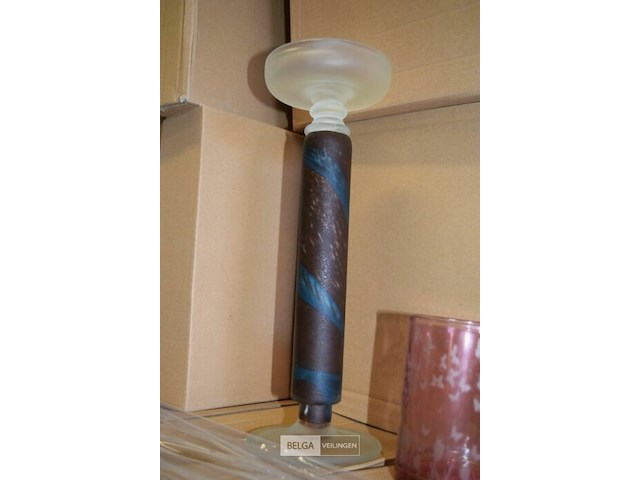 Inhoud pallet partij div vaasjes en kandelaars - afbeelding 3 van  4