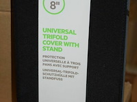 Inhoud pallet partij minidoosjes en universele tablet hoesjes